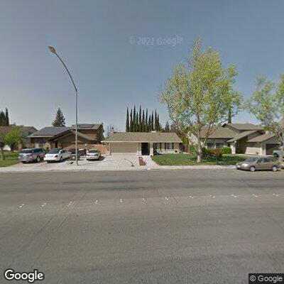 Person reports chest pain near Lincoln Blvd in Tracy