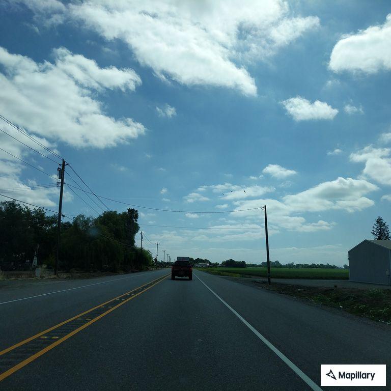 Reckless gray van reported on Marsh Creek Road