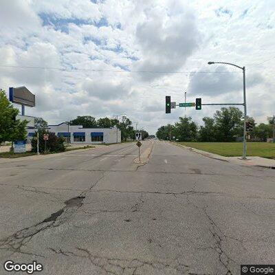 Disabled vehicle near gas station in Hutchinson