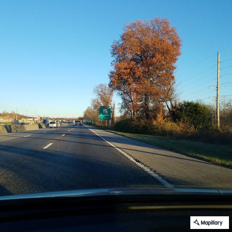 Multi-vehicle crash blocking Highway 109 at I-44