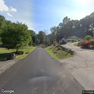 Tree on power lines closes Sharon Road