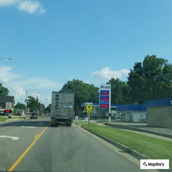 Reckless silver car speeding on 12th Street