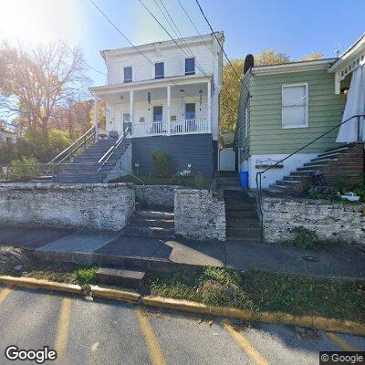 Person needs lift assist near East Fifth Street in Maysville