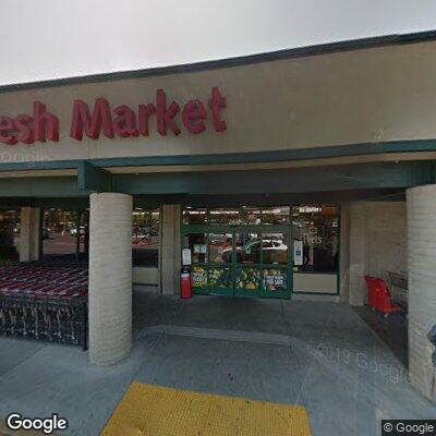 Person with abdominal pain at Raley's in Woodland