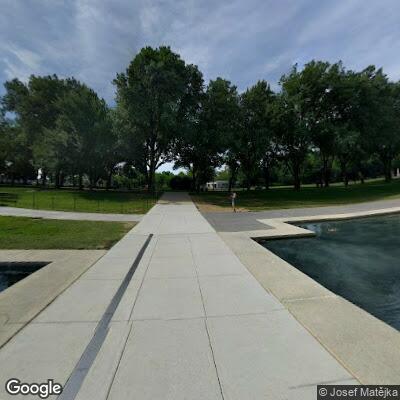 Person in cardiac arrest at World War II Memorial