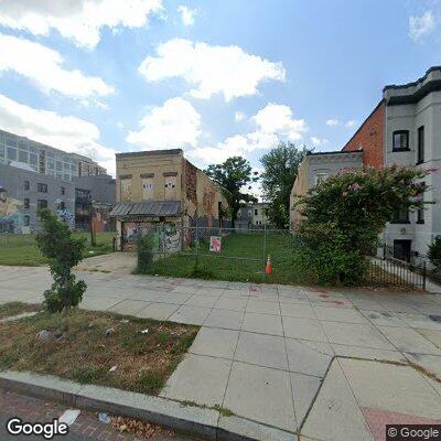 Person with abdominal trauma at 10 Q St NW