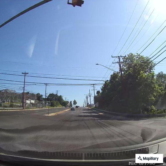 Large motorcycle convoy travels on New Hampshire Ave