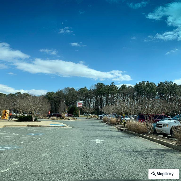 Multi-vehicle crash on Route 50 near outlet center