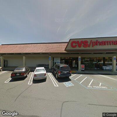 Man pulls knife and tries to stab victim near CVS