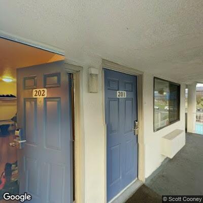 Report of possible trespasser in motel room