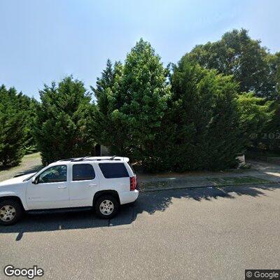 Person having seizures near West Connecticut Avenue