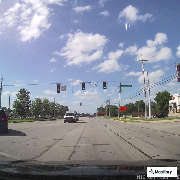 Vehicle theft reported at Taco Bell parking lot