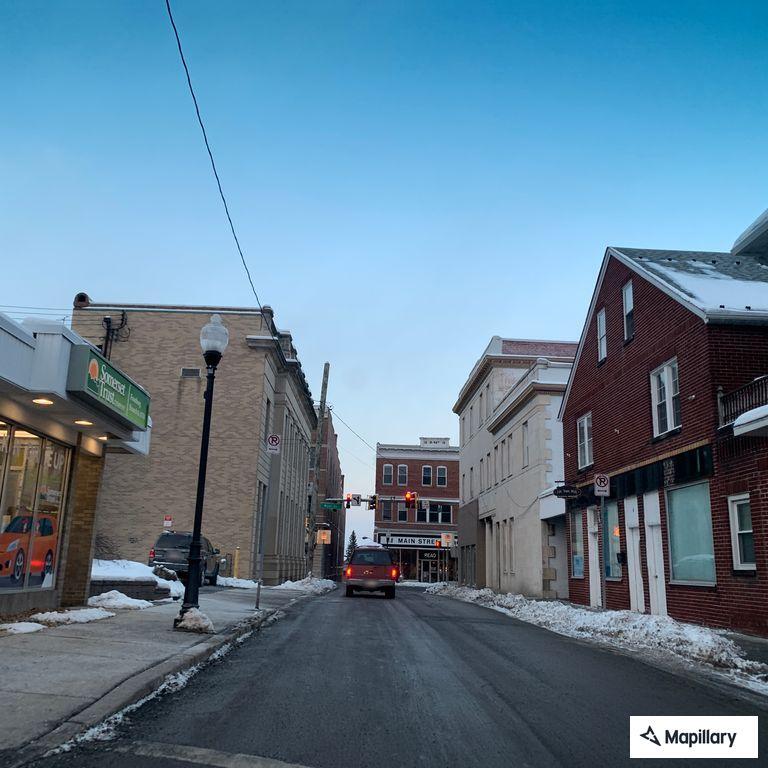 Person reported with breathing difficulties in Frostburg