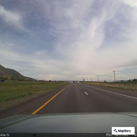 Single-vehicle rollover crash on I-15 near Mona