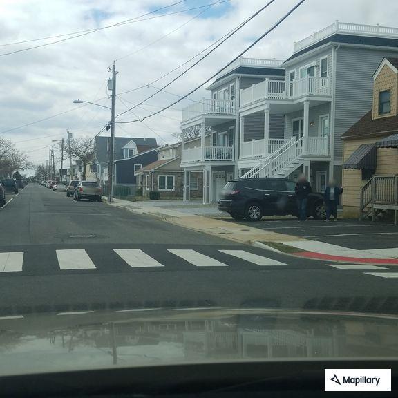 Noise complaint on Fremont Avenue
