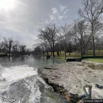 Parking lot crash at Falls Park in Pendleton