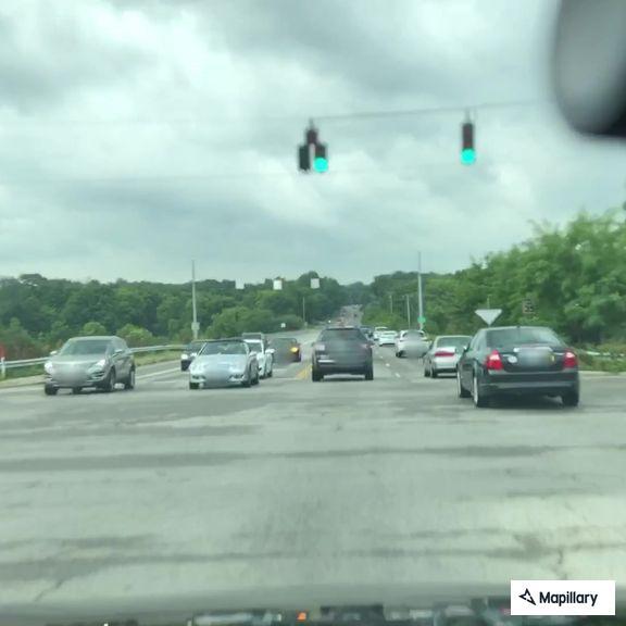 Erratic white SUV reported on Riverside Drive
