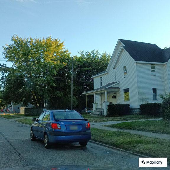 Person experiencing mental health crisis near Urbana