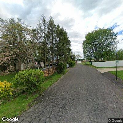 Person having respiratory distress in Levittown