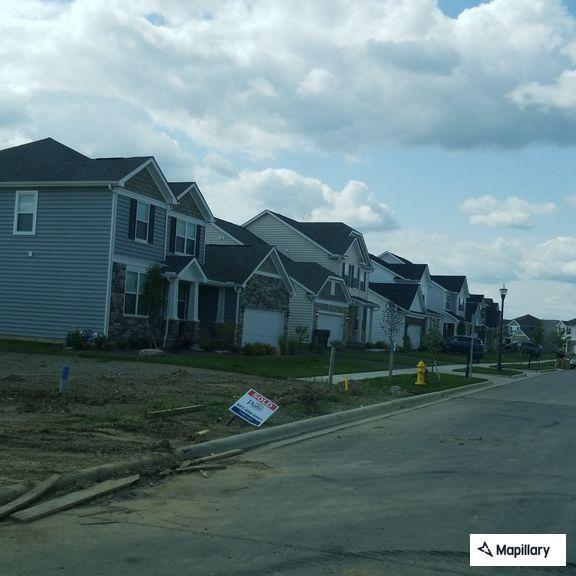 Person fell at 531 White Fawn Run, Delaware, OH
