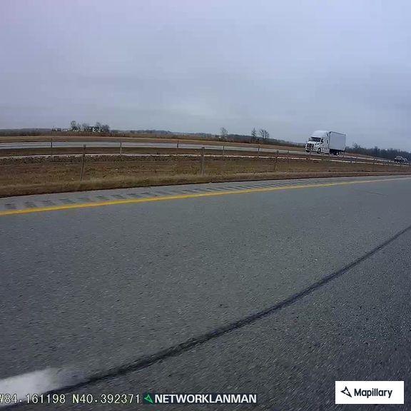 Disabled vehicles on I-75 near Anna