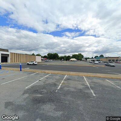 Reckless driver in Kmart lot endangering pedestrians