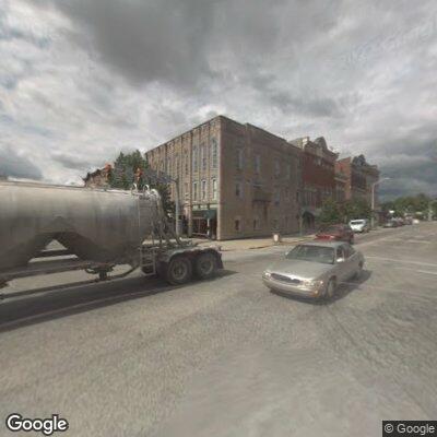 Person at main and washington calms down at restaurant