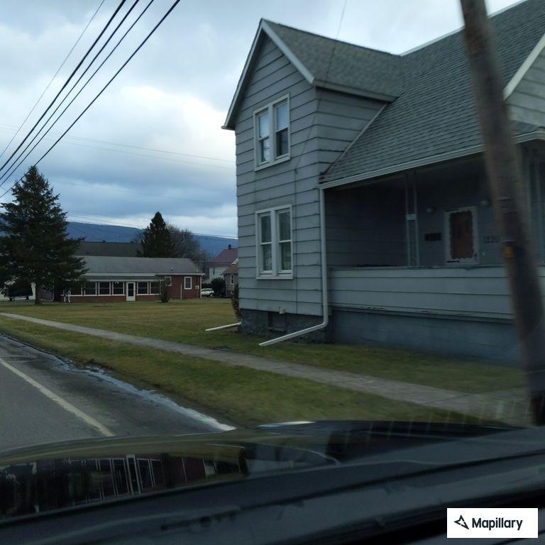 Traffic stop of gray Subaru on Clear Avenue