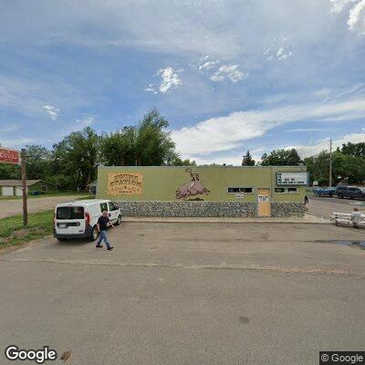 Engine responds to reported gas leak at business