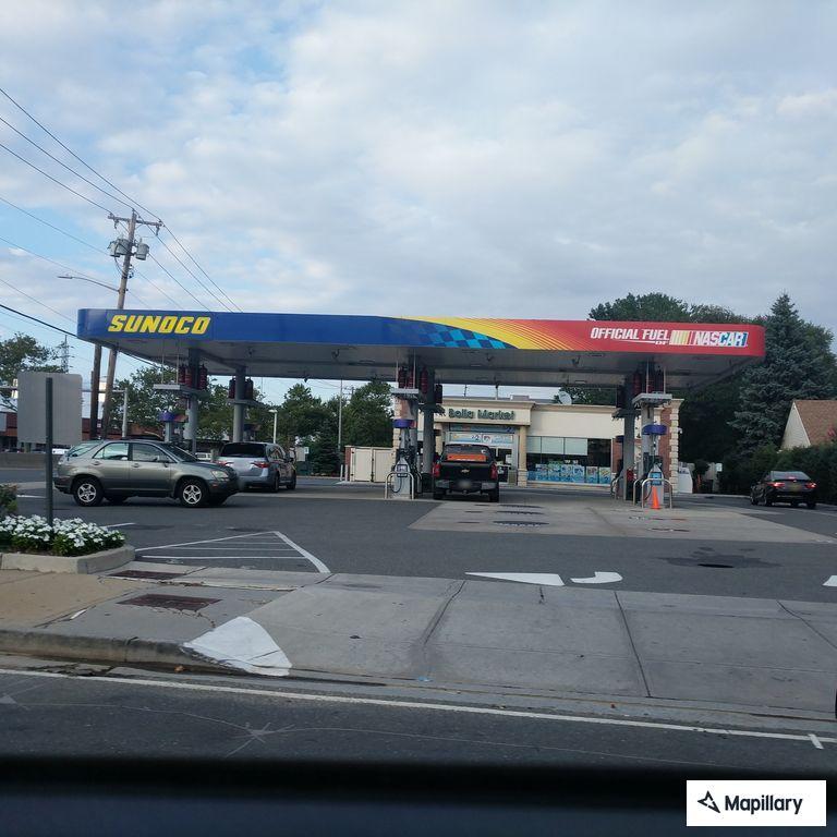 Follow-up report of gas odor at intersection