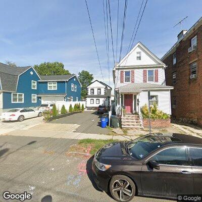 Person choking near Columbus Place in Roselle Park