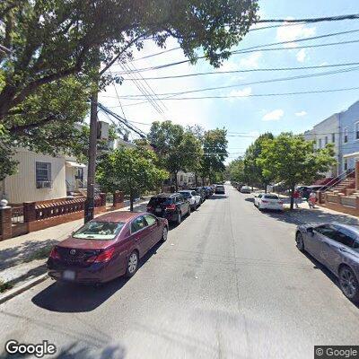 Man yelling at security guard on Norwood Avenue
