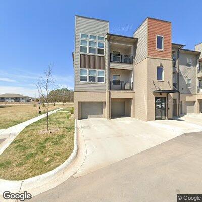 Holdup alarm at apartment clubhouse door