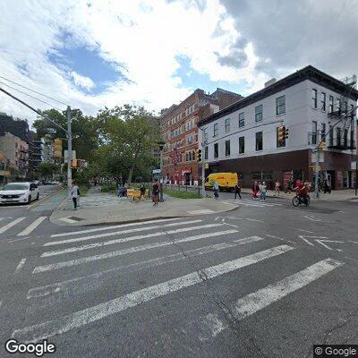 Two men with knives try to rob car on Liberty Avenue
