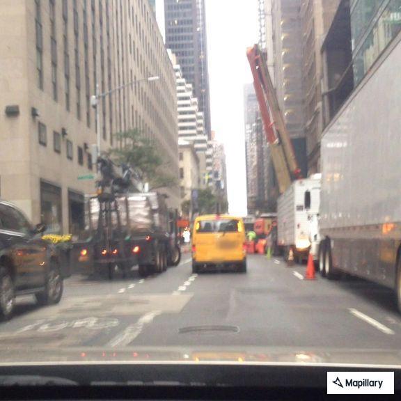 Unconfirmed bank hold-up at Citibank branch
