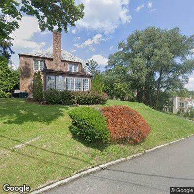 Fire reported on Parkwood Drive East in Malverne