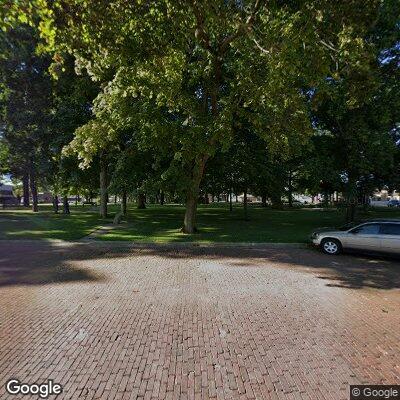 71-year-old woman injured in fall at Metamora Square