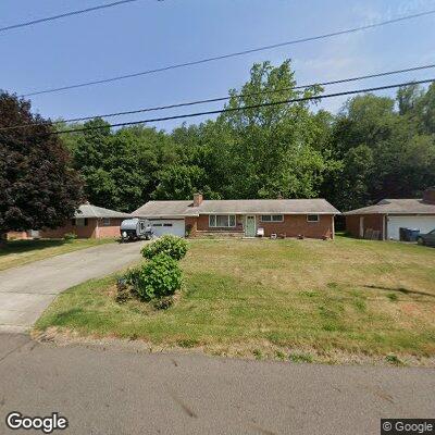 Female with back and abdominal pain near Fifth Street Northwest