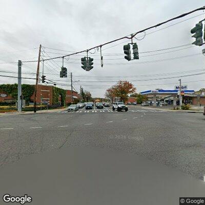 Two vehicle crashes with injuries on Long Island roads