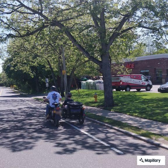 34-year-old woman injured at urgent care in Smithtown