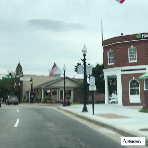 Elderly woman confused while stopped on North Main street