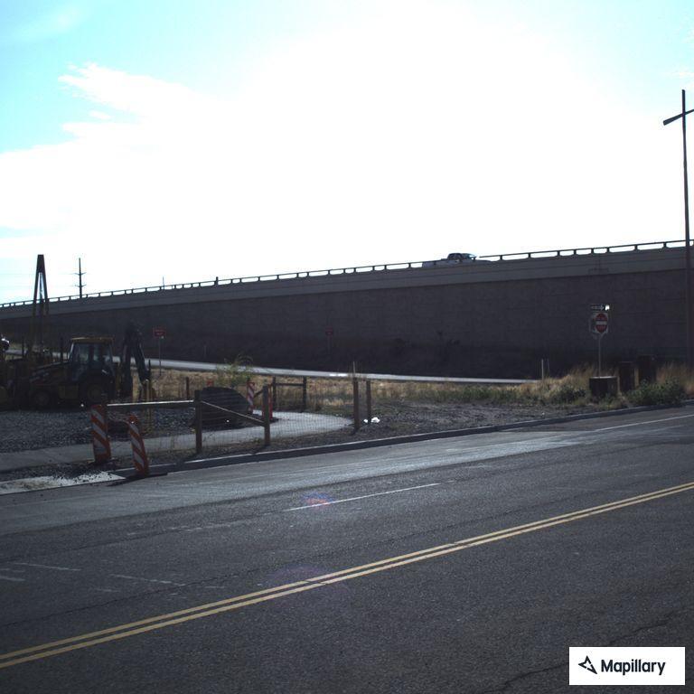 Debris reported on southbound Legacy Parkway