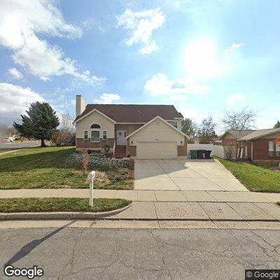 Person with abdominal pain near East 600 South