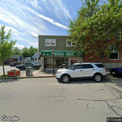 Elderly male choking on balloon at Broad Street