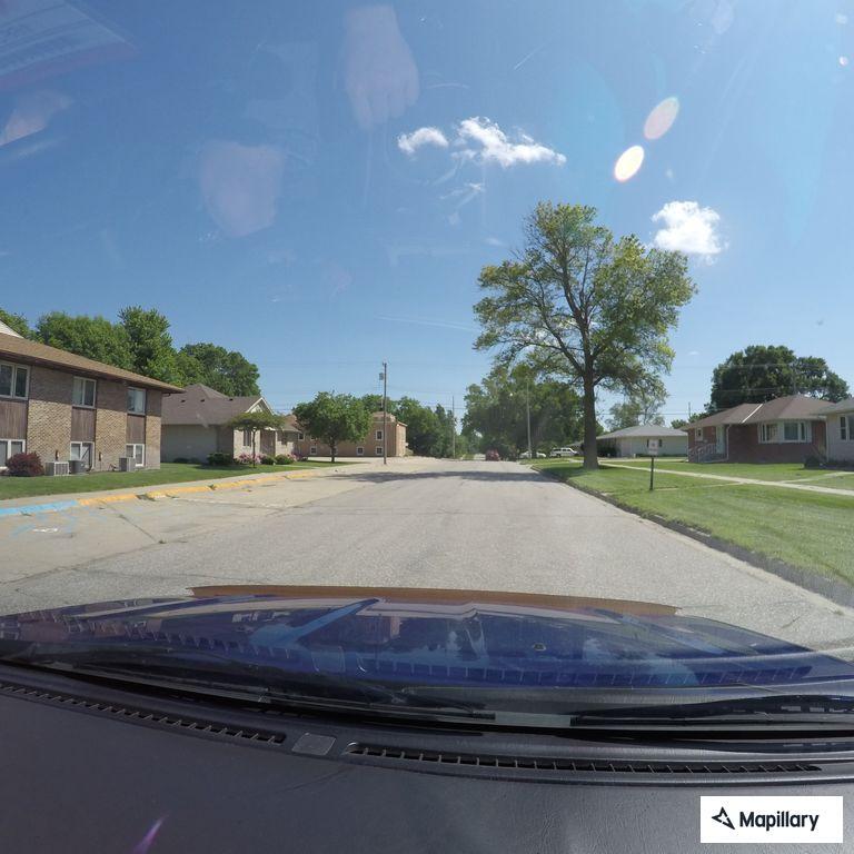Neighbor requests welfare check for elderly man down