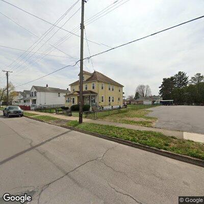 Unresponsive woman breathing at E 6th St Wyoming
