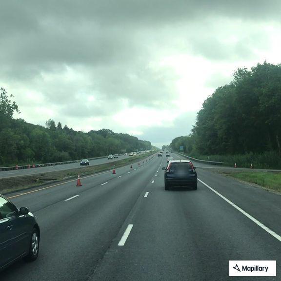 Crash with injuries on I-684 near Croton Falls