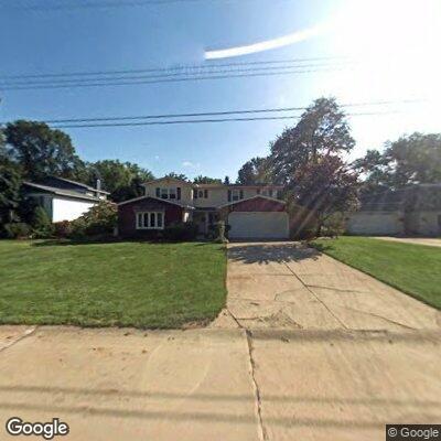 Loose aggressive German Shepherd reported on street