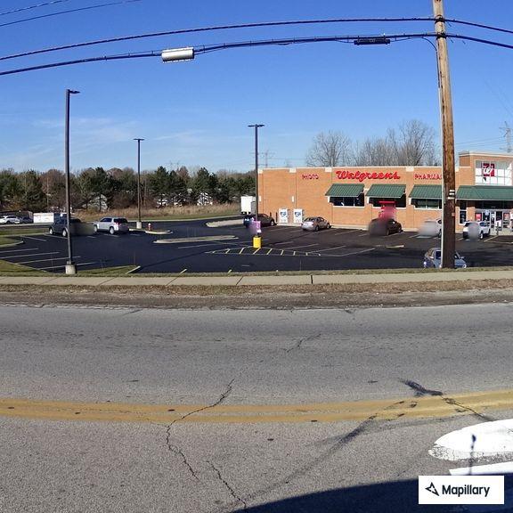 Disabled pickup truck on Center Ridge Road