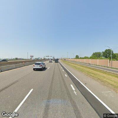 Car crashes into median on I-71 southbound